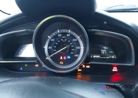 2017 Toyota Yaris Ia from USA, damaged, VIN 3MYDLBYV0HY150004